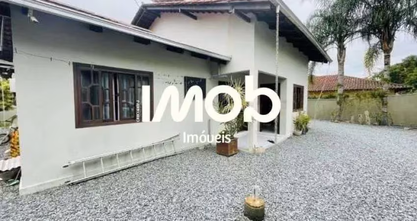 Casa com 1 suíte + 2 quartos, nereu ramos - jaraguá do sul