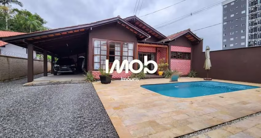 Casa com 2 quartos à venda no Rau, Jaraguá do Sul 