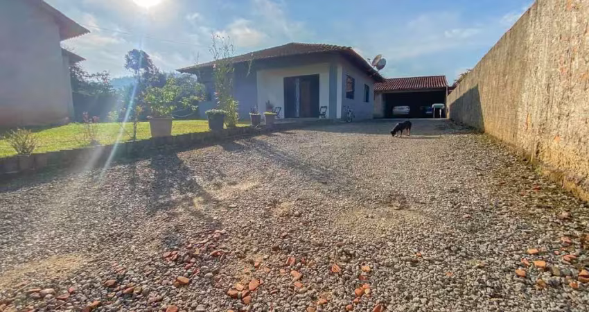 Casa com 2 quartos à venda em Guamiranga, Guaramirim 