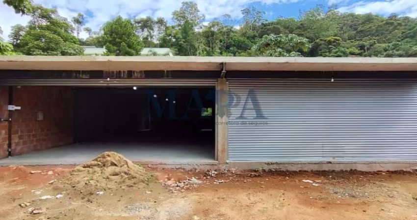 Comercial para Locação em Teresópolis, Pimenteiras, 4 banheiros, 6 vagas