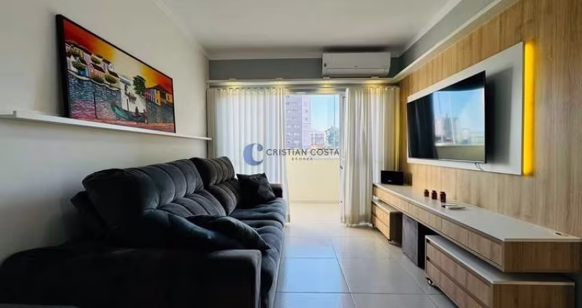 Apartamento de 2 dormitórios no Centro de São Carlos/SP.