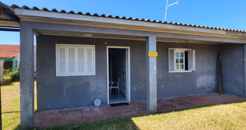 OPORTUNIDADE ÚNICA DE CASA NA PRAIA