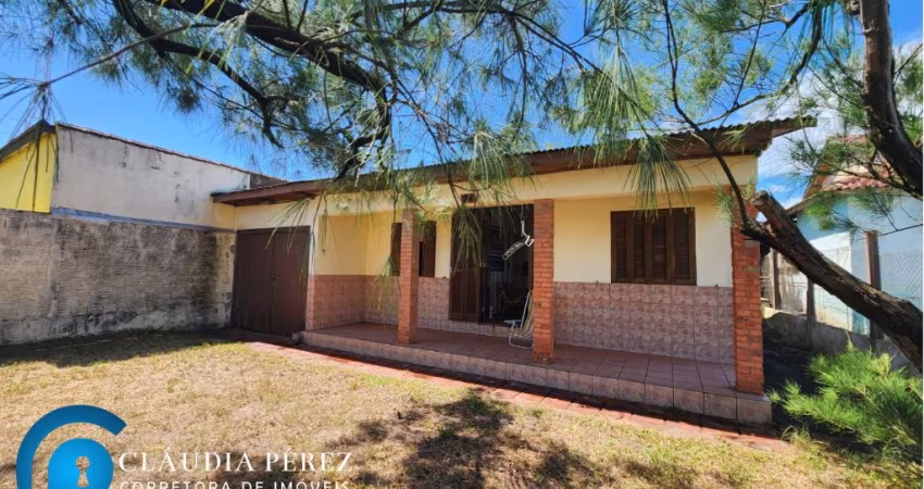 Casa com 2 quartos à venda na Rua Callil Miguel Allen, 185, Centro, Balneário Pinhal
