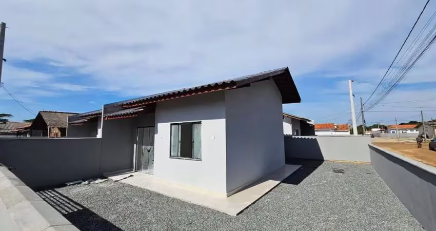 Casa 2 dormitórios na quinta dos açorianos - barra velha/sc