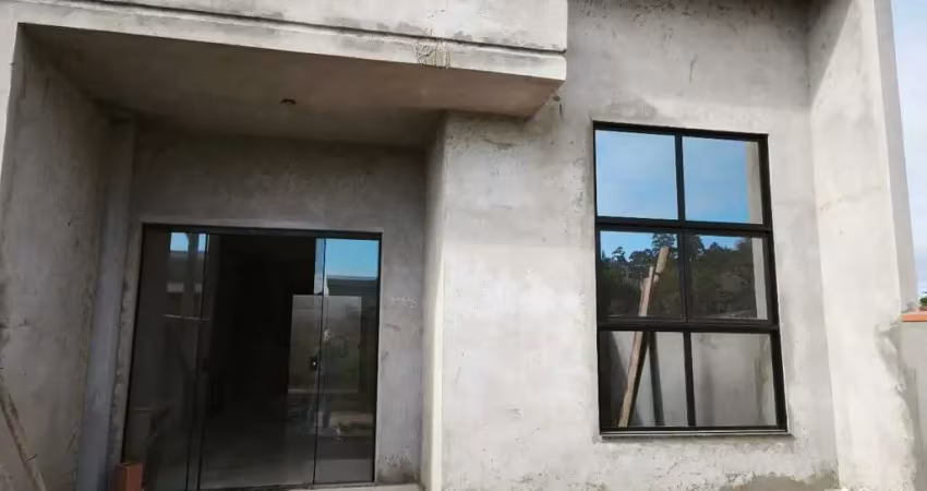 Casa com 2 quartos, suíte e churrasqueira no bairro itajuba em barra velha