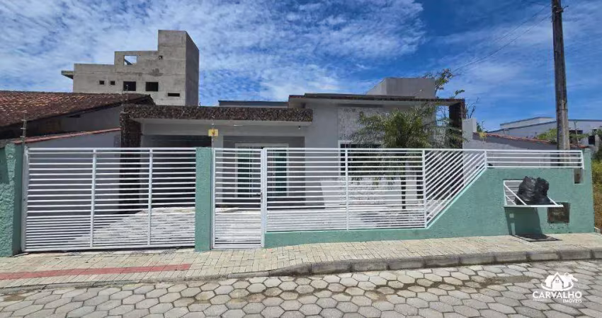 Casa mobiliada com edícula e amplo quintal – locação anual no bairro itajuba, barra velha
