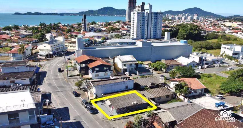 Sala comercial de esquina no centro de penha – localização estratégica