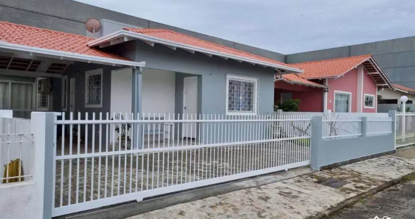 Casa com 3 quartos em condomínio fechado – bairro armação, penha/sc