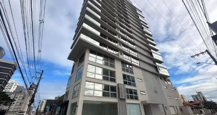 Sala comercial de 45m² para locação anual na avenida nereu ramos no bairro itacolomi em balneário piçarras