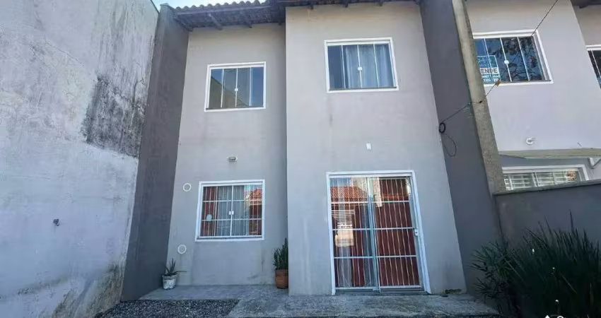 Sobrado mobiliado com 2 dormitórios no bairro itajuba em barra velha próximo ao mar