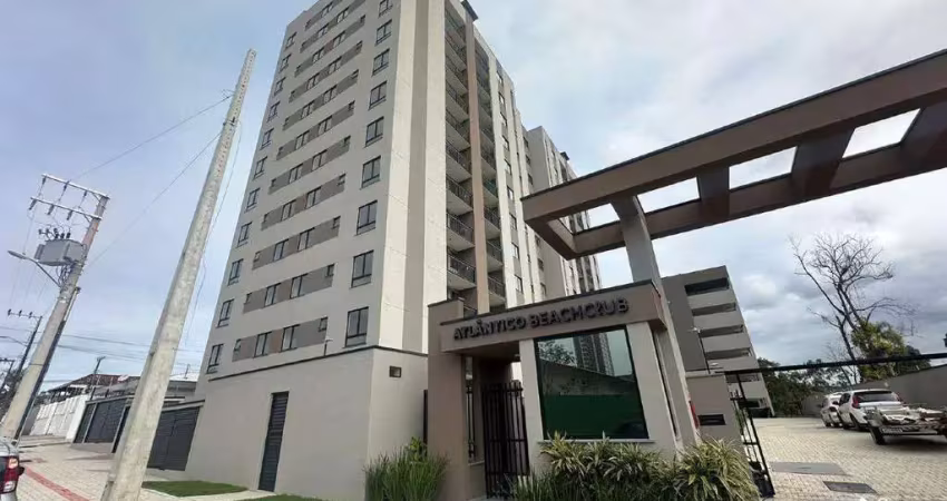 Apartamento semi-mobiliado com 2 dormitórios vista mar no centro de balneário piçarras