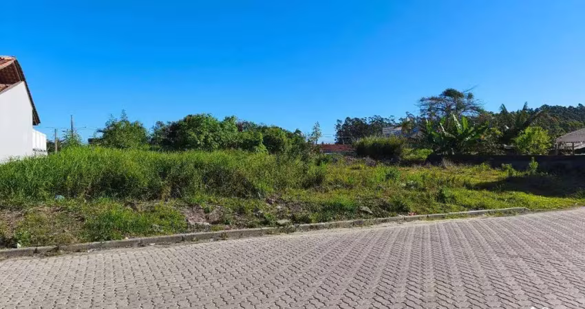 Terreno aterrado e pronto para construir no bairro vila nova em barra velha/sc