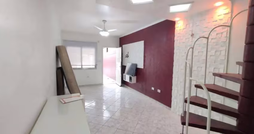 Casa com 2 quartos à venda na Oduvaldo D. Bruzzetti, 272, Jardim Quietude, Praia Grande