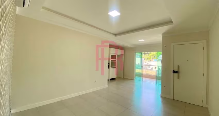 Apartamento, 02 dormitórios para locação anual em Balneário Camboriú