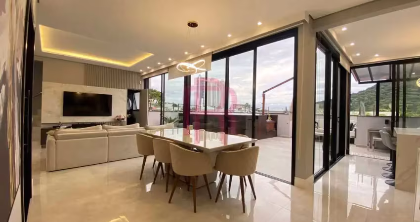 Cobertura duplex à venda no bairro da barra em balneário camboriú