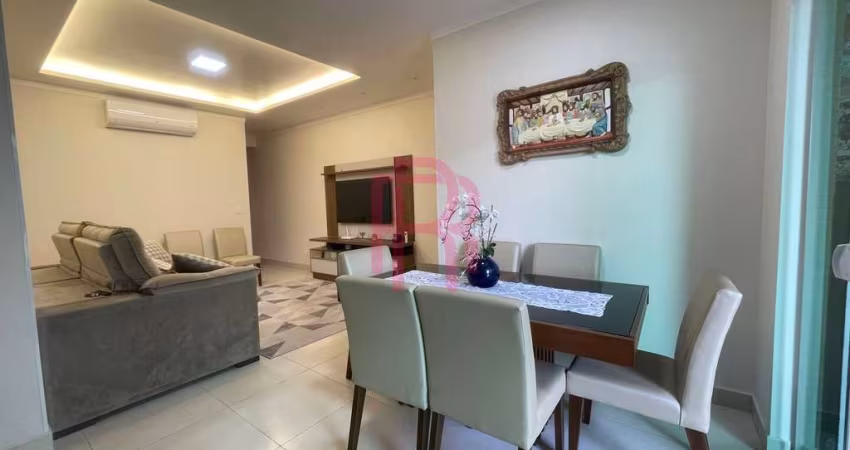 Apartamento, 02 dormitórios para locação anual em Balneário Camboriú