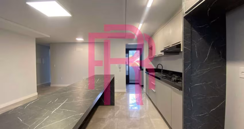 Apartamento para locação anual no bairro da Barra em Balneário Camboriú
