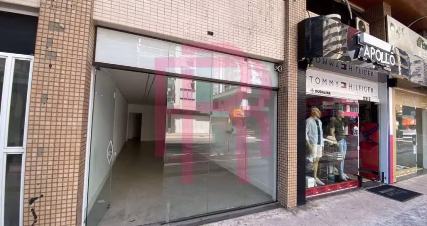 Sala comercial na avenida brasil no centro de balneário camboriú.