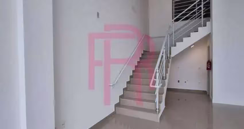 Sala comercial com mezanino para locação em balneário camboriú.