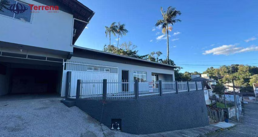 Casa com 3 dormitórios - Água Verde - Blumenau - SC