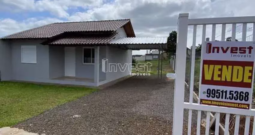 Casa com amplo pátio com 2 dormitórios no bairro joão alves em santa cruz do sul