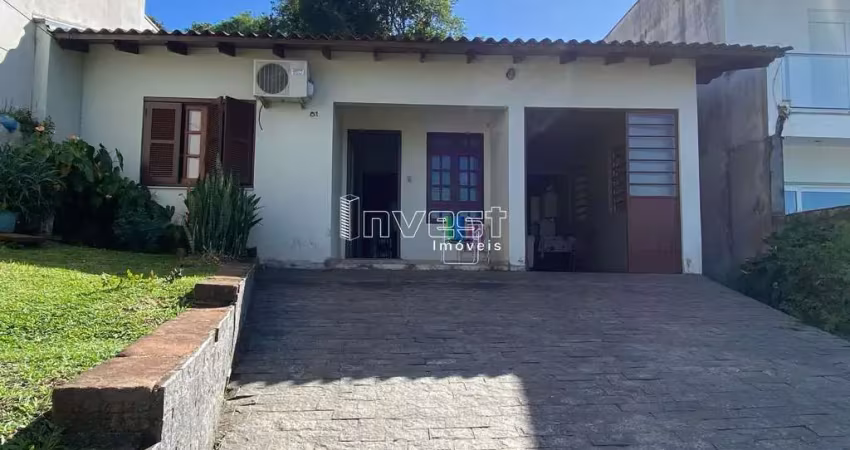 Casa com 03 dormitórios nos altos da verena no bairro santo inácio em santa cruz