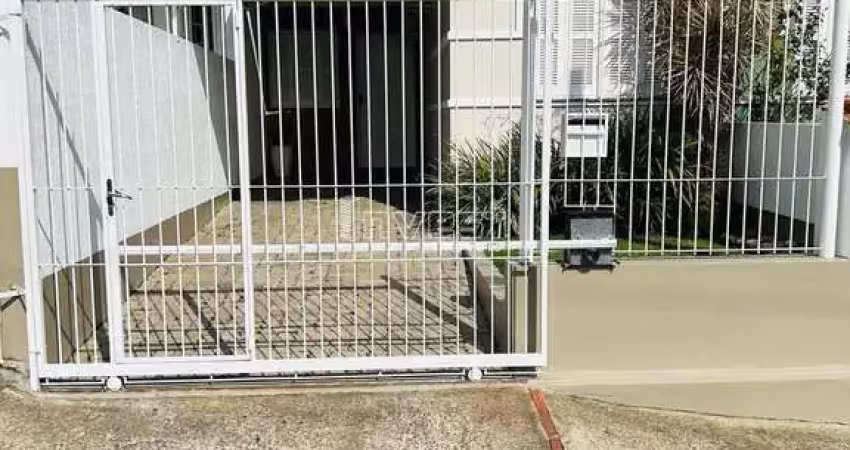 Geminado semimobiliado de 02 dormitórios no bairro arroio grande em santa cruz d