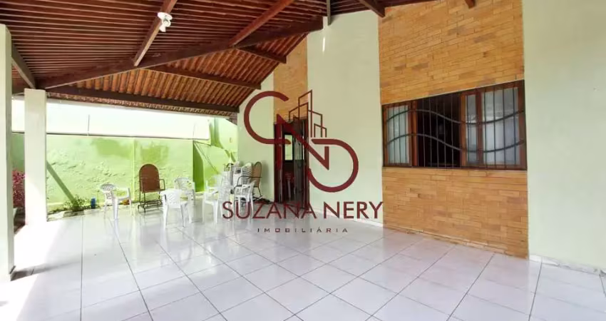 Casa com 3 quartos à venda na Rua Tomás Matias, 122, Nova Parnamirim, Parnamirim