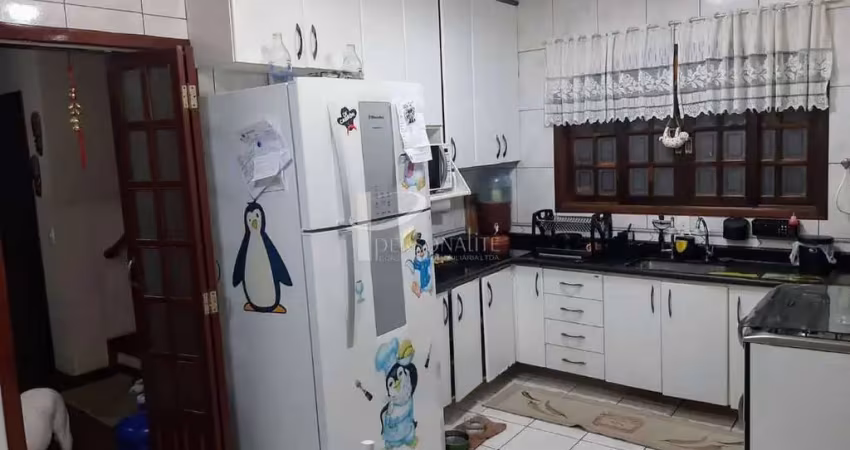 Ótimo Sobrado à venda,168 m², 3 Dorms, 1 Suíte, 3 Vagas, Excelente localização - Tatuapé, São Paulo