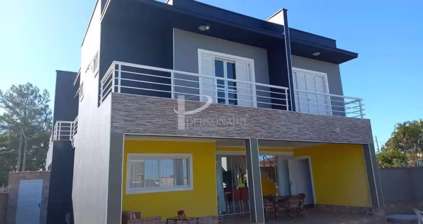 Sobrado à venda, barro preto, porangaba, sp, 300m2, casa de veraneio, 4 quartos, 2 suítes, 4 vagas d