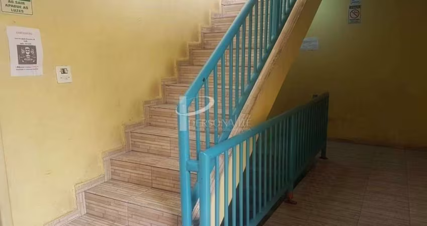 Prédio à venda,(Salão Comercial+49 kitnet + Apartamento com 3 Dorms) Brás, São Paulo, SP