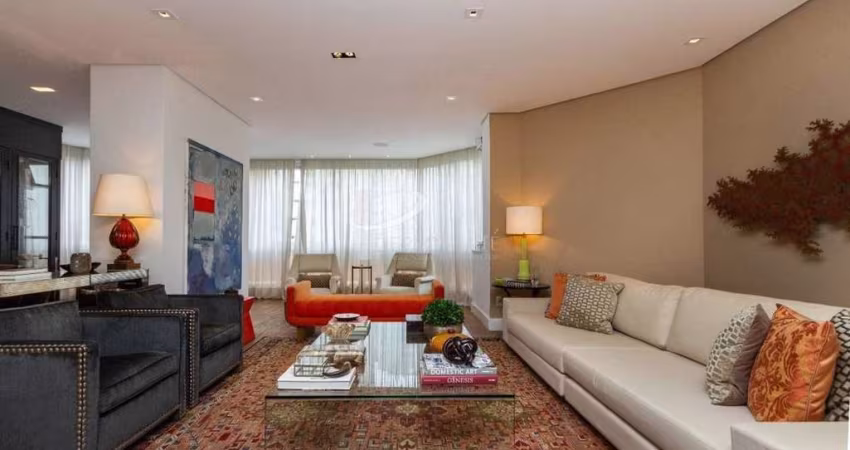 Apartamento Duplex, 400 m2, 3 dormitórios, 1 suíte master, 6 vagas, para venda, Itaim Bibi.