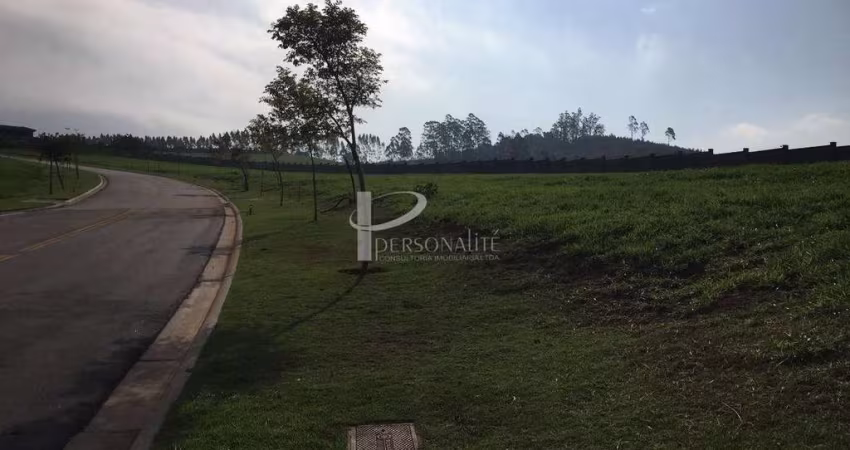Terreno de 1.329 m² no Loteamento Fazenda Dona Carolina, Itatiba