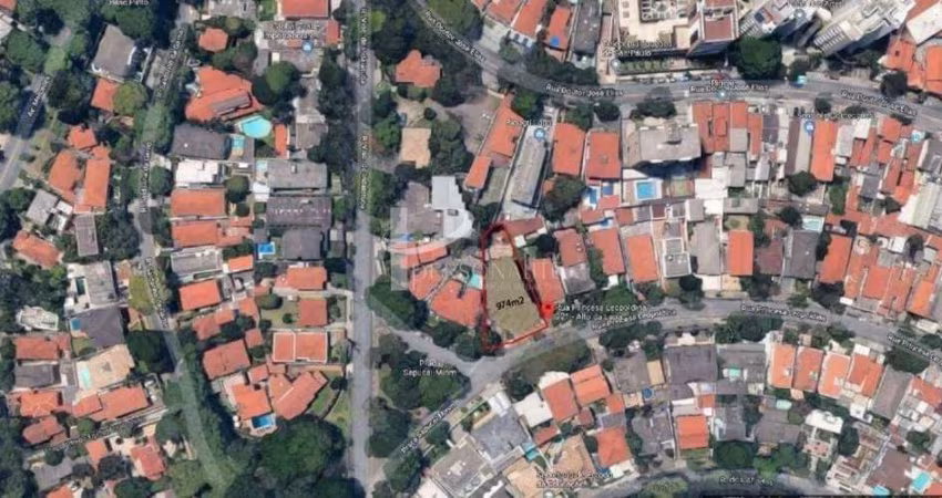 Maravilhoso Terreno a Venda no Alto da Lapa, com 974 metros, sendo 28 mts de frente. Excelente regiã