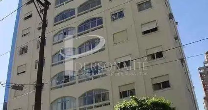 Apartamento, 247 m2, Terraço, lareira, 3 suítes, 1 vaga, para venda, Jardim Europa.
