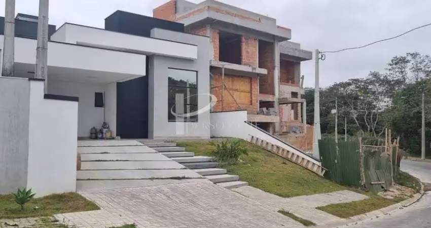 Casa térra recém construída, 150 m2, 3 suítes, 4 vagas, para venda, Condomínio Aruã Brisas, Mogi das Cruzes.