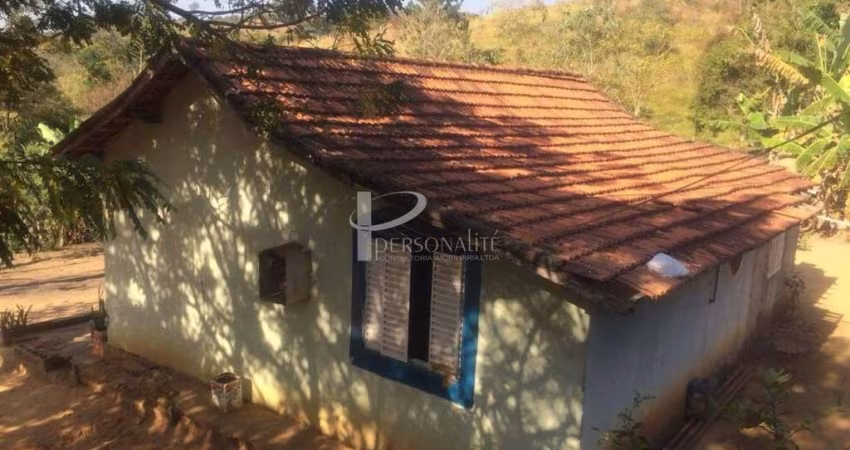 Terreno - Chácara 60.000 m2 Santa Branca Casa 2 Dormitórios Baia p/ Cavalos para locação, Figueir