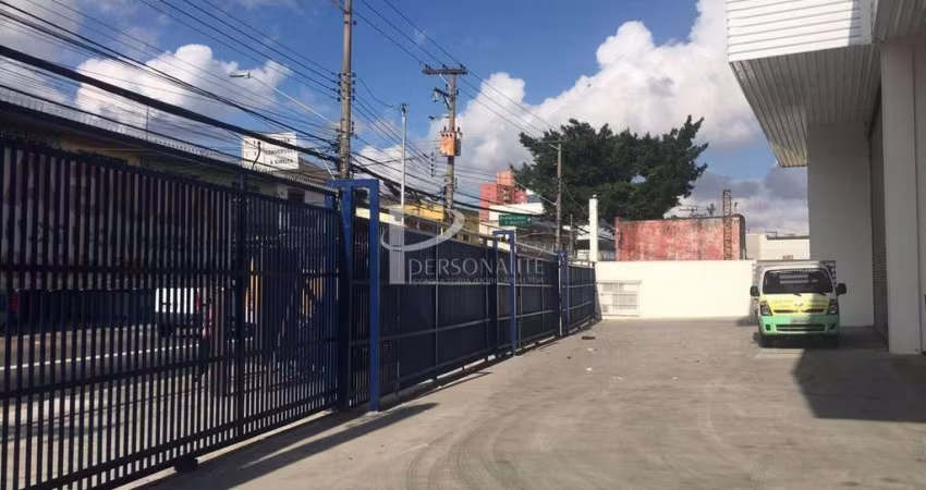 Galpão 1.861m2 Terrêno 2.718m2 Mesanino 450m2 Elevador 31 Vagas para locação, Penha de França, São