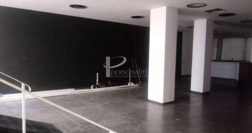 Ponto Comercial Salão/Loja 700 m2 Vão Livre!! R. Augusta, Breve Estacionamento !! para locação, Co