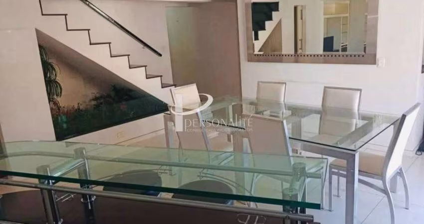 Apartamento Duplex, 274 m2, 3 quartos sendo 1 suíte, 4 vagas, para venda, Perdizes