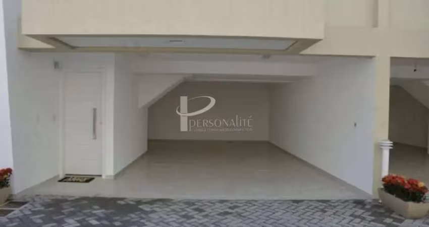 Casa com 3 quartos à venda na Rua Cambará, 49, Vila Bertioga, São Paulo
