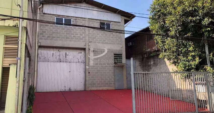 Galpão Industrial 700 m2 6 Banheiros 4 Escritórios 6 Vagas p/ Locação Santo Amaro São Paulo