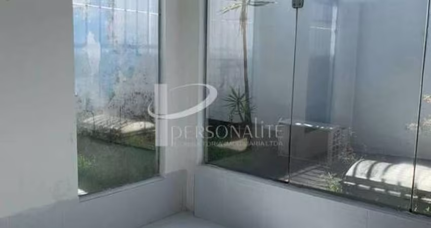 Excelente Prédio Comercial para locação,300 m²,4 banheiros, 4 vagas, Ótima localização-Moema- São Pa