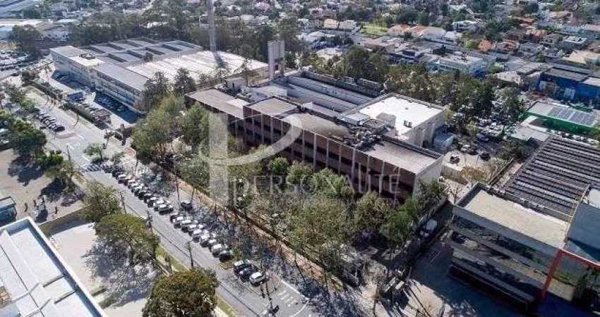 Complexo comercial de 11.578 m², com Renda, para venda, localizado em Alphaville Industrial, Barueri.