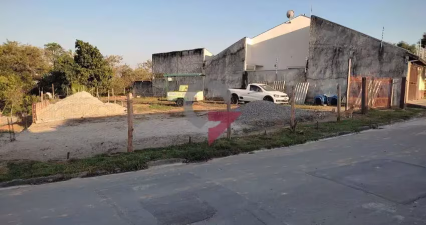 Terreno à venda no Jardim Oasis, Taubaté 