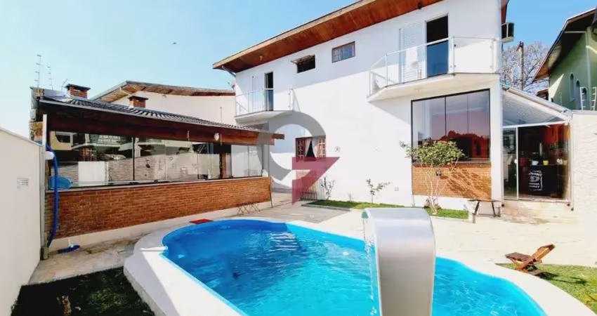 Casa com 4 quartos à venda no Campos Elíseos, Taubaté 