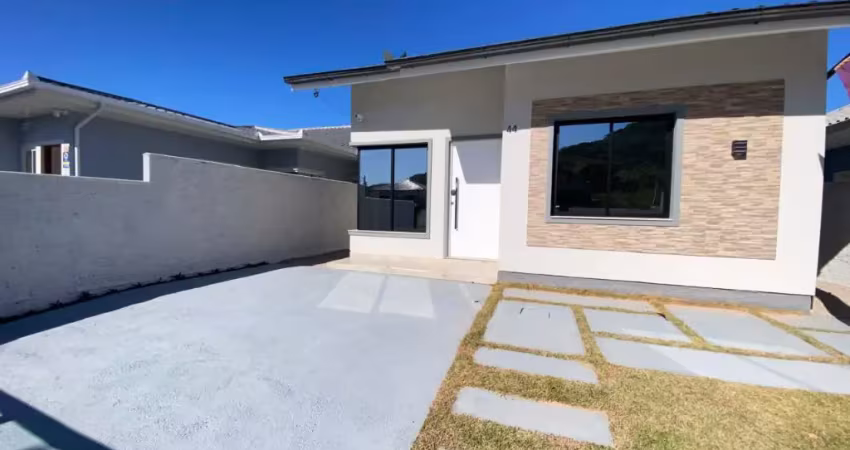 Casa com 2 quartos à venda na Servidão Albertina Clausen, Forquilhas, São José