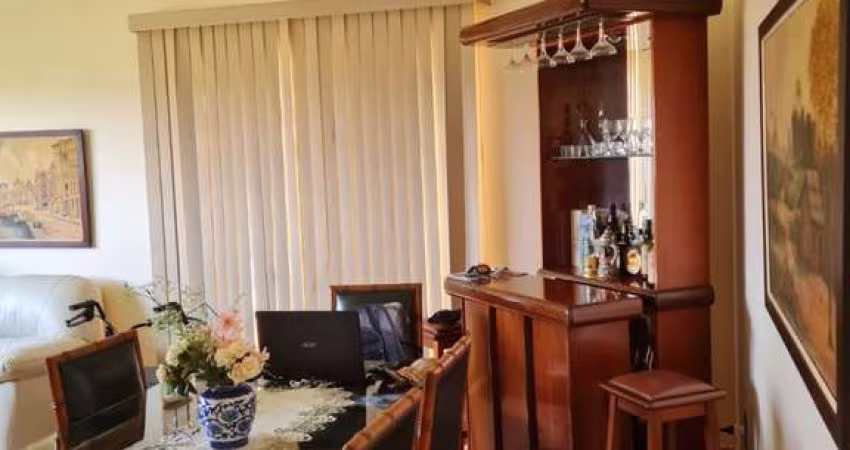 Casa - Padrão, para Venda em Ribeirão Preto/SP