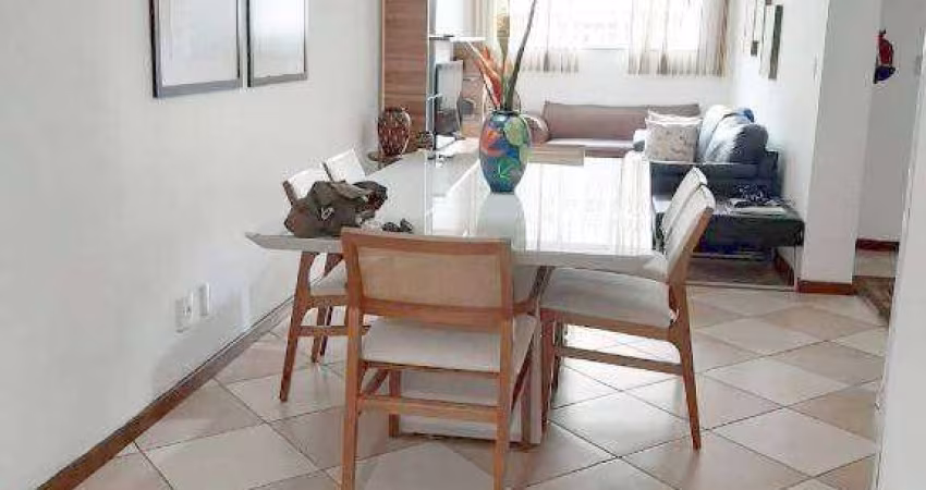 Casa triplex com 5 quartos, 2 suítes, área gourmet e quintal. Em local plano e na melhor localização do Alto dos Passos com tudo próximo!