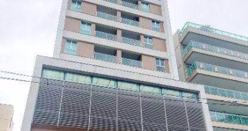 Apartamento Quarto e Sala com varanda, vaga livre numerada e elevador. Localização privilegiada com acesso fácil a comércios. Oportunidade!